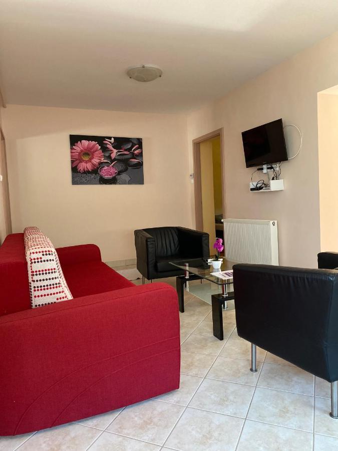 Pandora Pool Apartman Hajduszoboszlo Luaran gambar