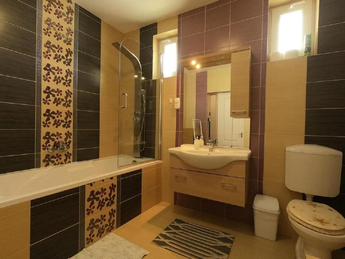 Pandora Pool Apartman Hajduszoboszlo Luaran gambar